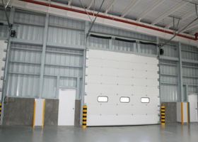 天津快速提升門(mén)廠家,專業(yè)的銷(xiāo)售+售后團(tuán)隊(duì)【廣州奇翔】