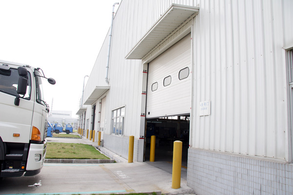 蘭州工業(yè)提升門廠家 蘭州工業(yè)提升門廠家